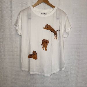 Urban Outfitters tigers tee